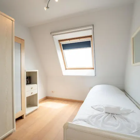 Appartement Queen Mary 505 With Parking By Interhome