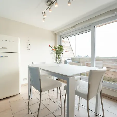 Appartement Queen Mary 505 With Parking By Interhome Bredene