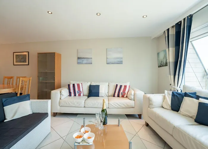 Queen Mary 505 With Parking By Interhome Apartamento *