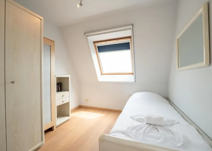 Apartamento Queen Mary 505 With Parking By Interhome